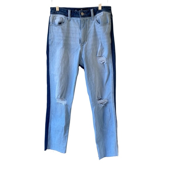 Hollister Ultra High-Rise Mom Jeans in two toned color - Picture 1 of 4